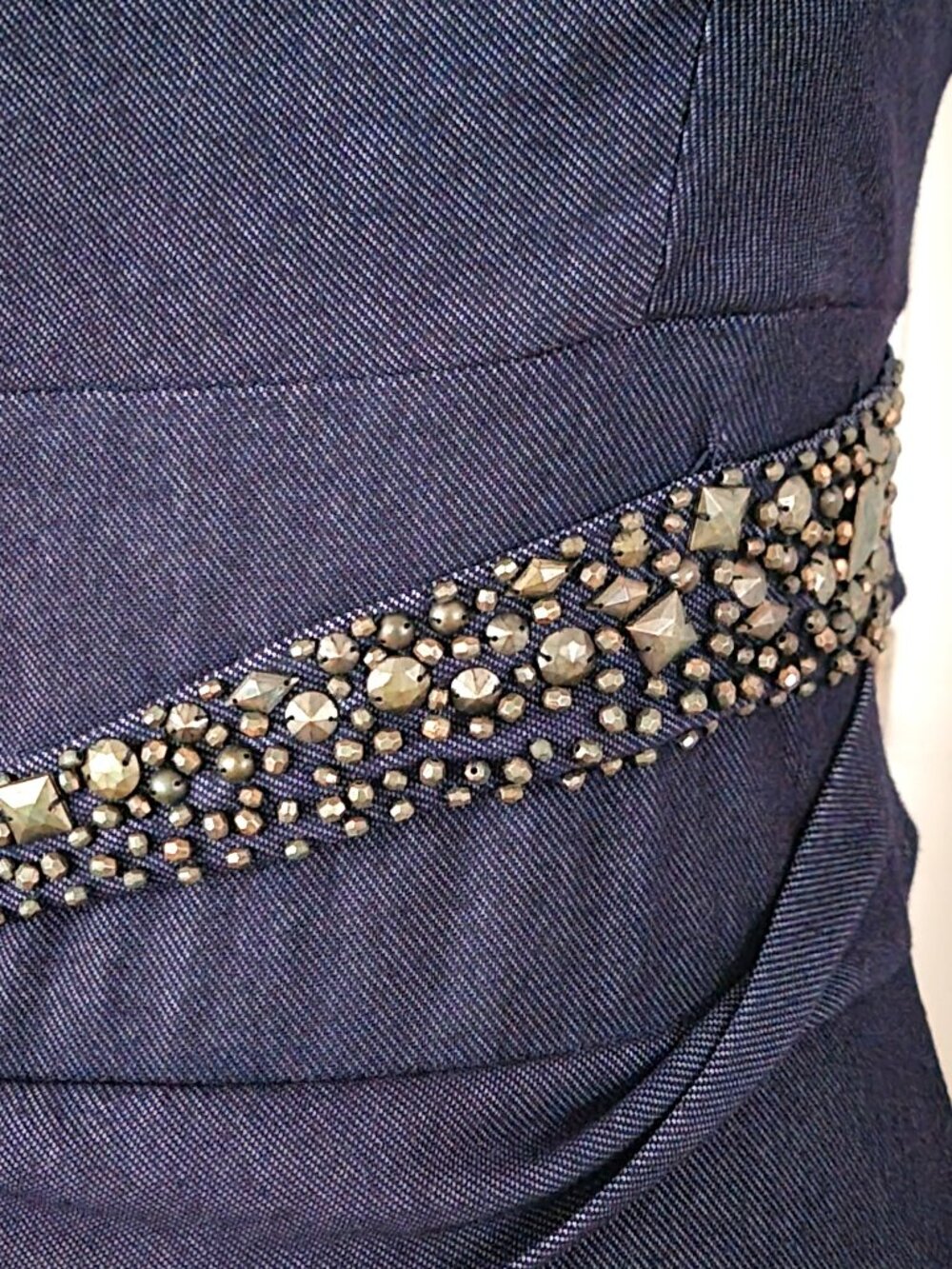 FOREVER 21 STRAPLESS COCKTAIL DRESS